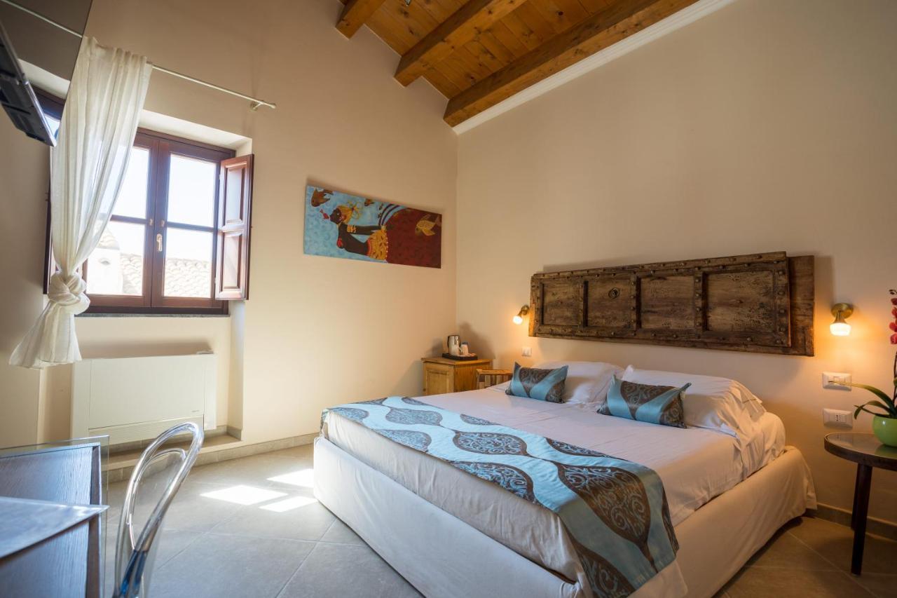 Moon'S Tower Suite&Rooms بورتوسكوسو المظهر الخارجي الصورة